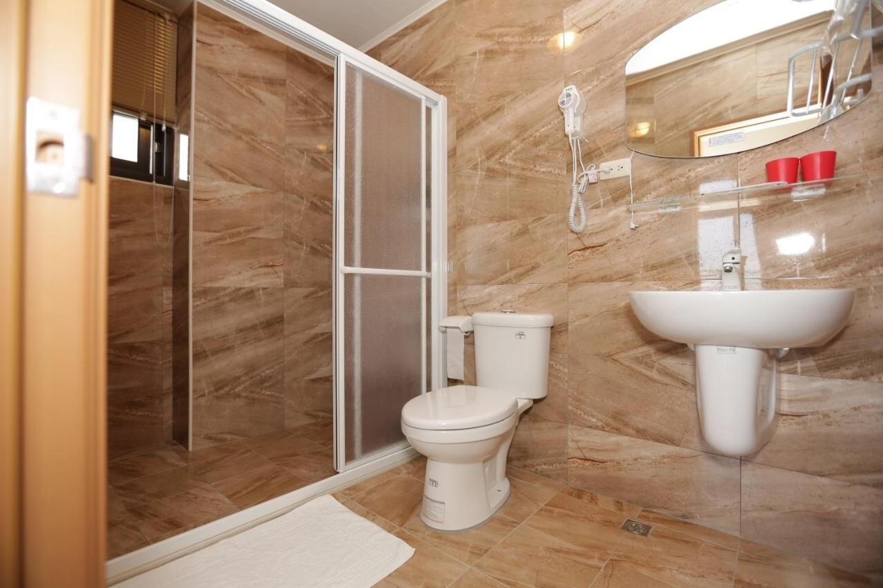 Tiramisu Places Sea View Homestay Маґун Екстер'єр фото